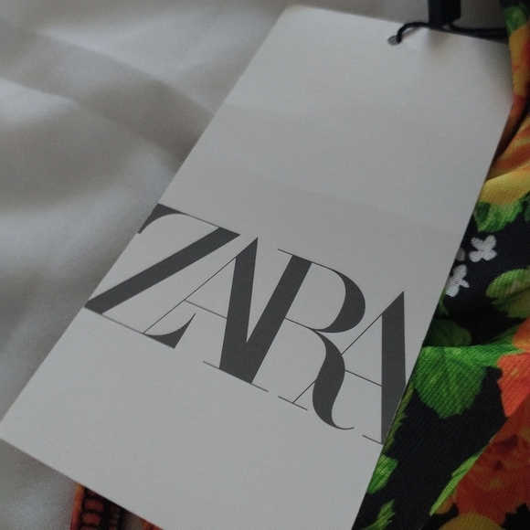 ZARA Bodysuit Floral Roses Halter Top S - Picture 8 of 10